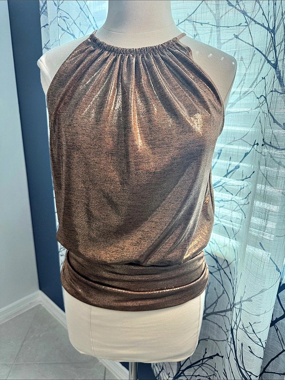 White House Black Market Metallic Halter Tank in Brown Size Medium Like New